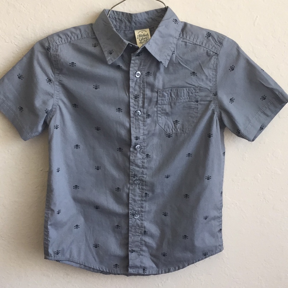 Faded Glory Junior Shirt